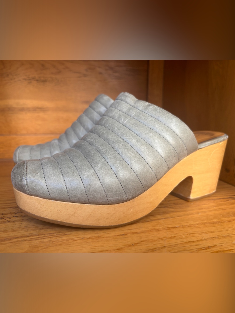 Beklina Lego Ribbed Clog in “Green” size 7.